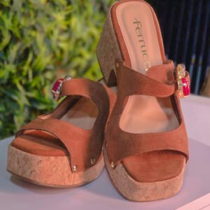 Tamanco Plataforma My Martina Ferrucci Suede Mel